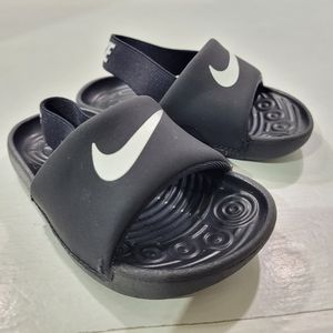 NIKE KAWASLIDE BABY TODDLER SIZE 5C BLACK/WHITE BV1094-001